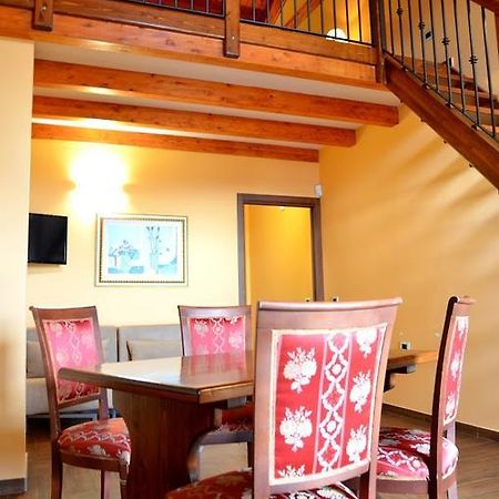 Feudo Marulo Hotel บรอนเต ภายนอก รูปภาพ